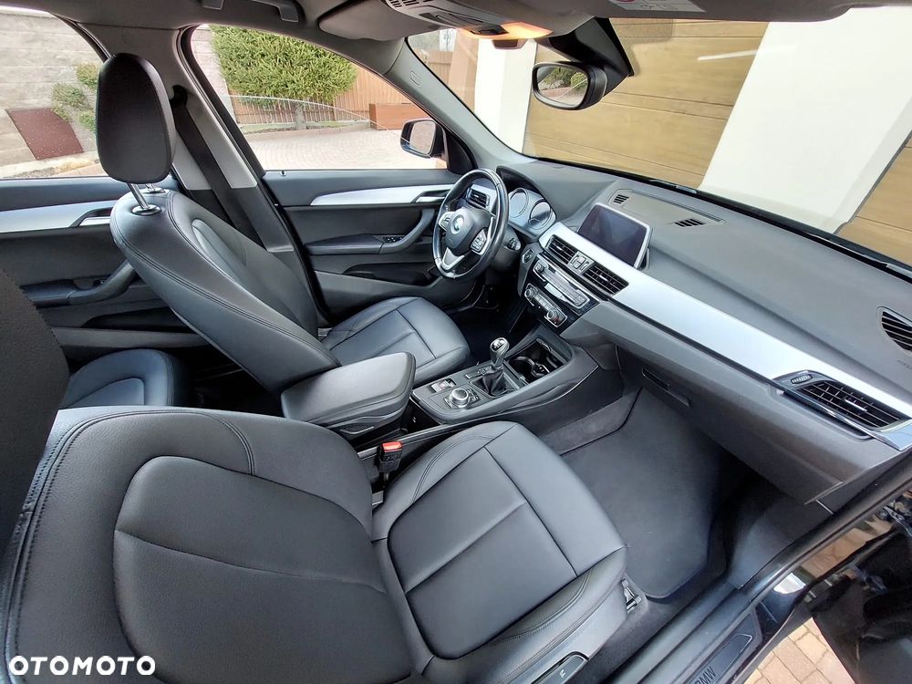 BMW X1 sDrive18i Advantage - 8