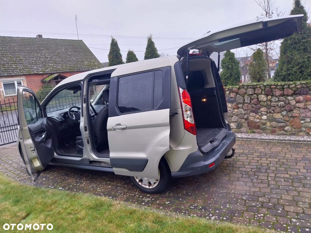 Ford Tourneo Connect - 18