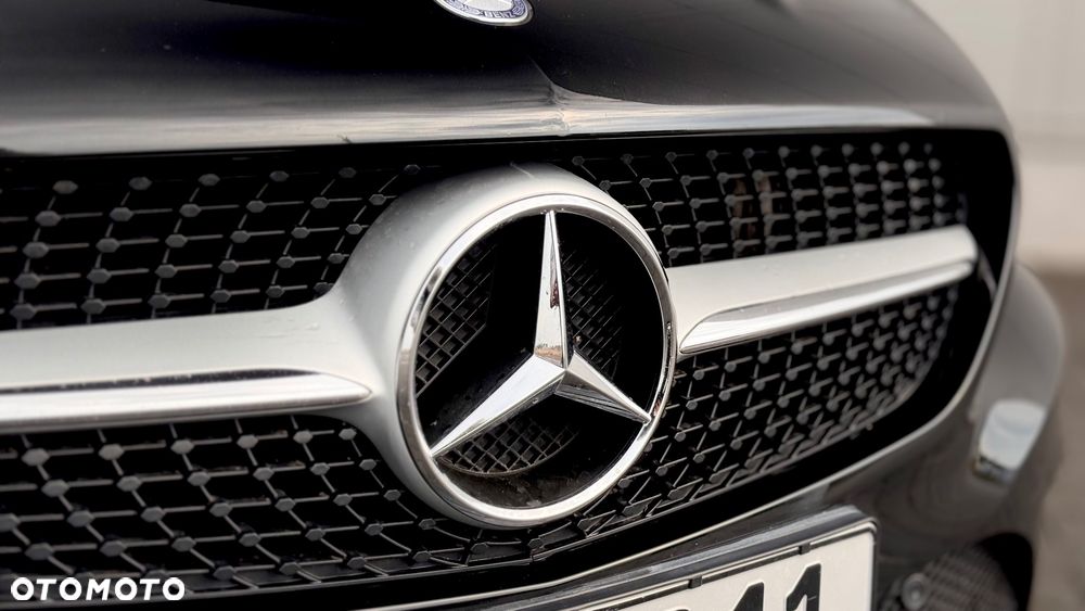 Mercedes-Benz CLA 200 AMG Line - 12