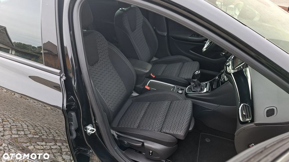 Opel Astra 1.6 D (CDTI) Start/Stop Business - 31