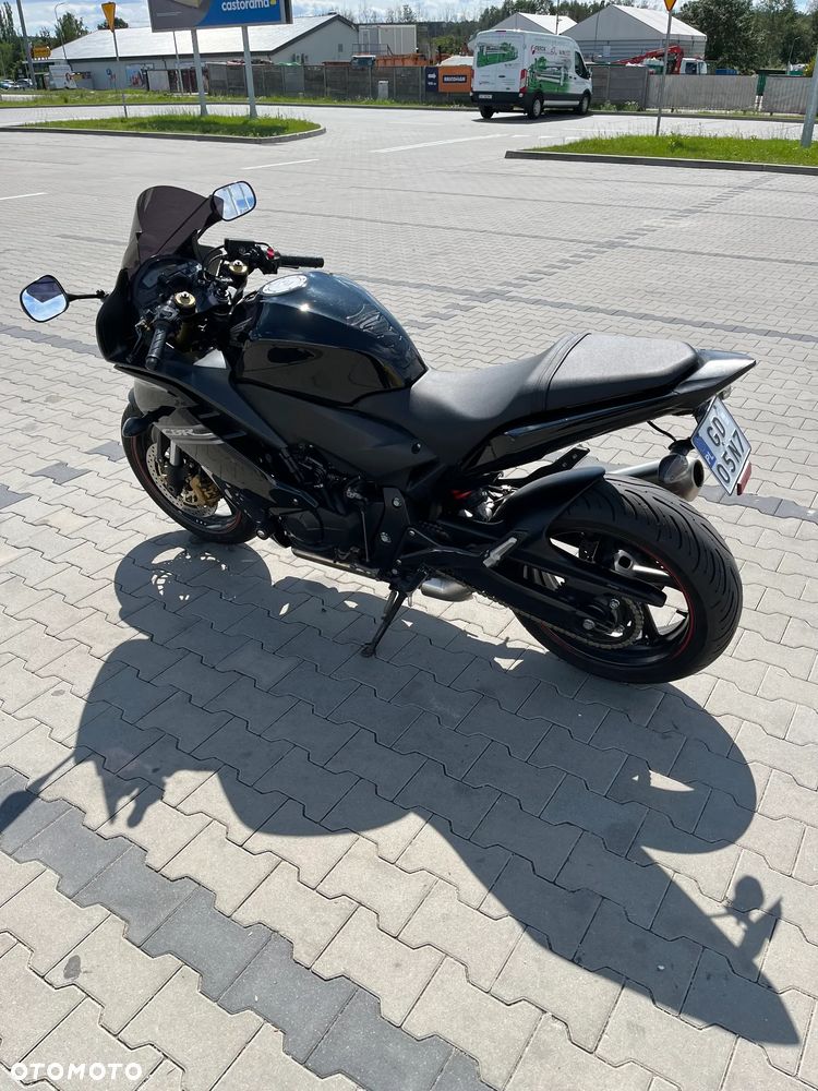 Honda CBR - 5