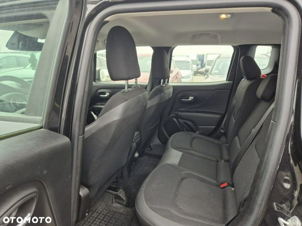 Jeep Renegade - 10