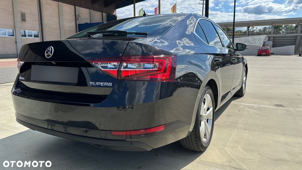 Skoda Superb - 4
