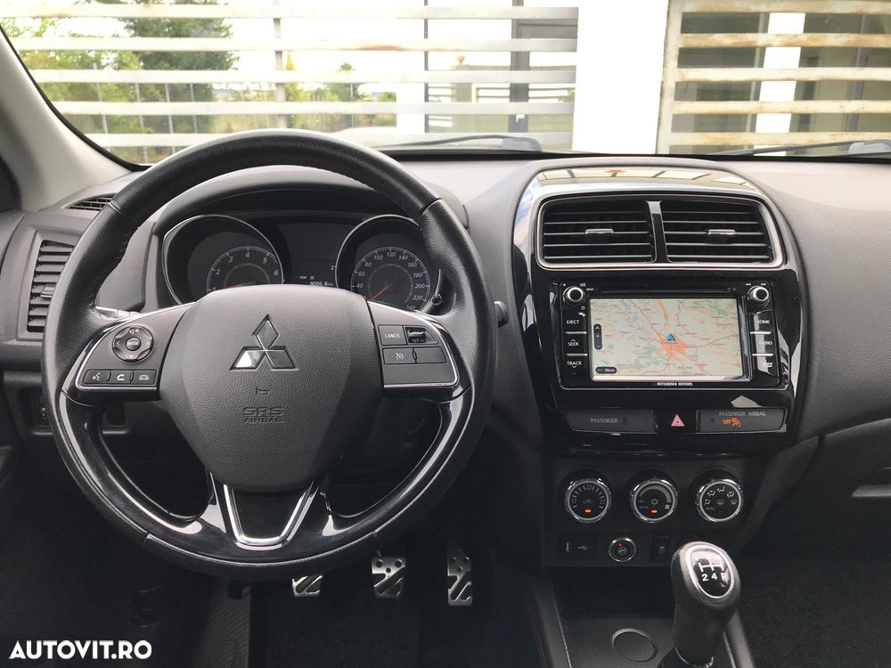 Mitsubishi ASX 1.6 2WD Inform - 12