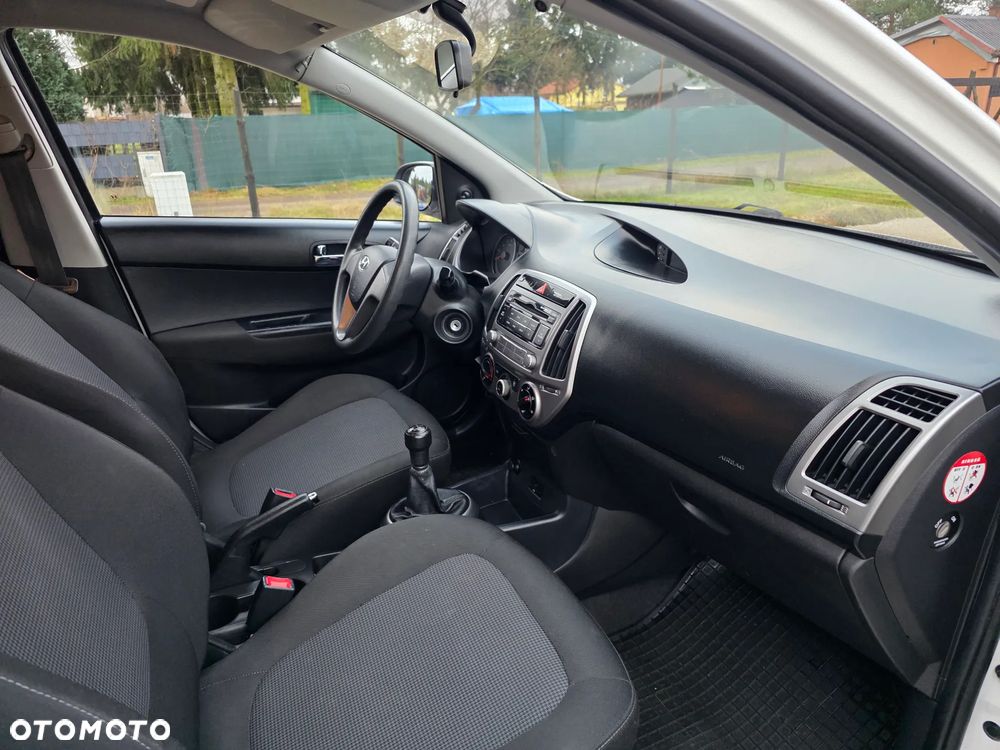 Hyundai i20 1.25 Classic + - 7