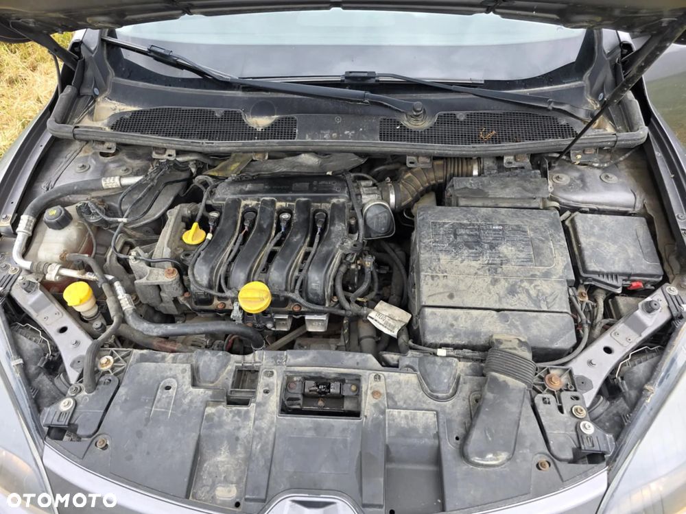 Renault Megane 1.6 16V Authentique Euro5 - 7