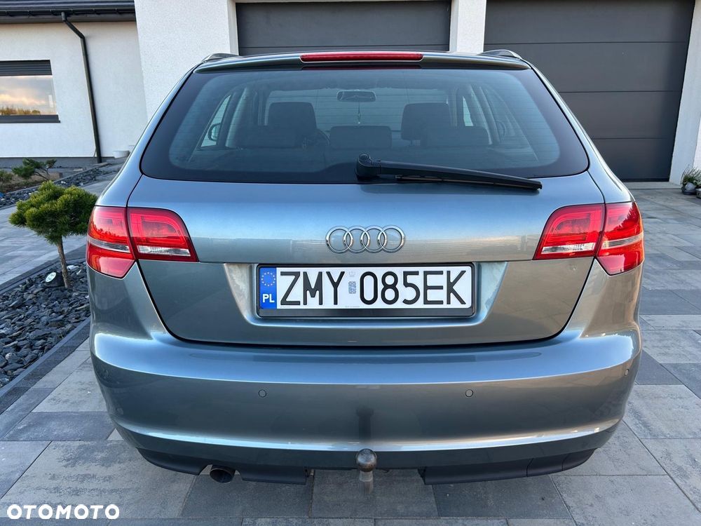 Audi A3 Sportback - 8