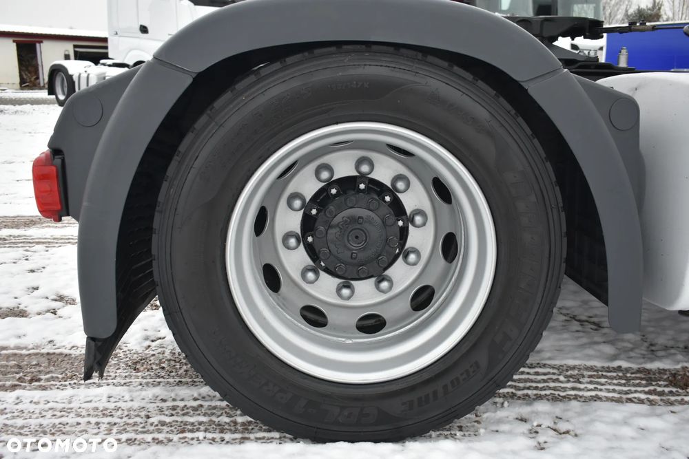 MAN 18 460 Low Deck - 15