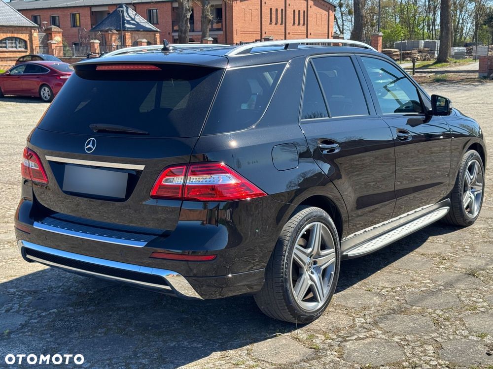 Mercedes-Benz ML 350 BlueTEC 4-Matic - 33