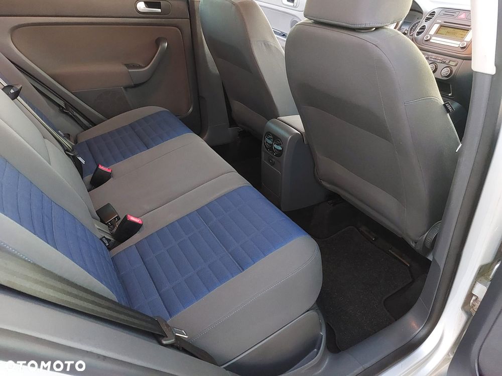 Volkswagen Golf Plus 1.6 Tour - 16