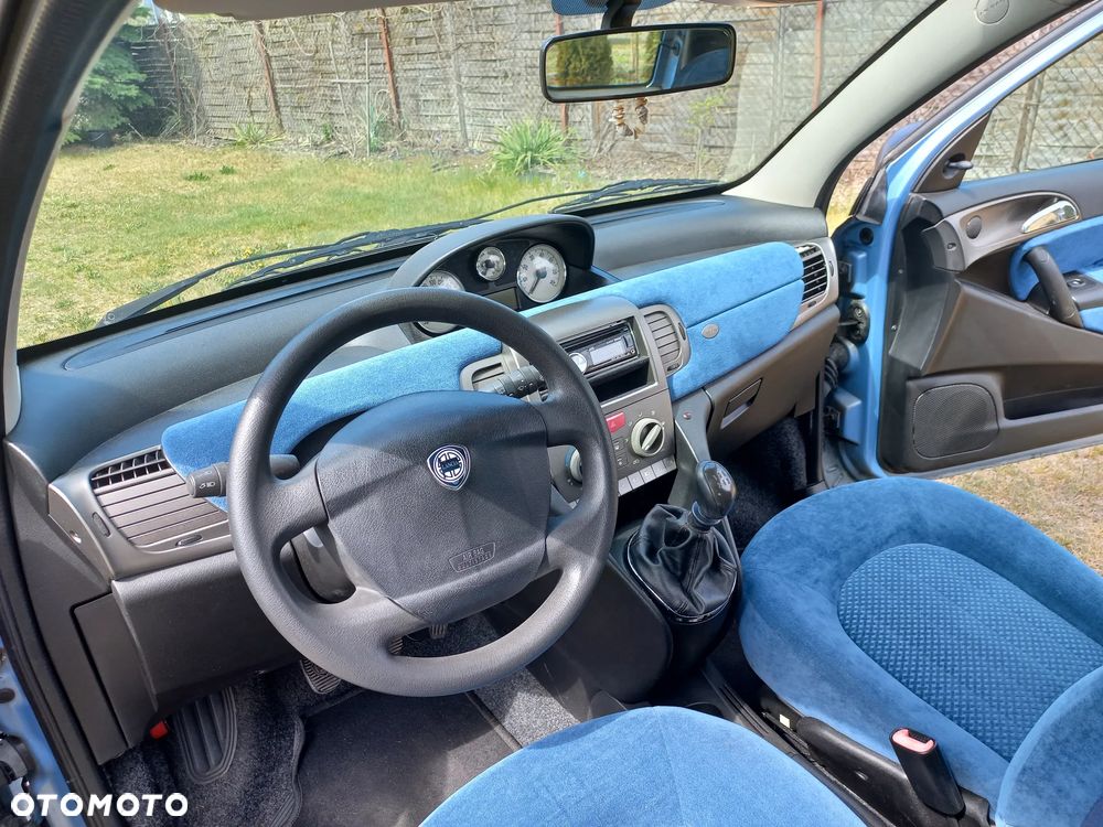 Lancia Ypsilon Y 1.4 16v Argento - 16