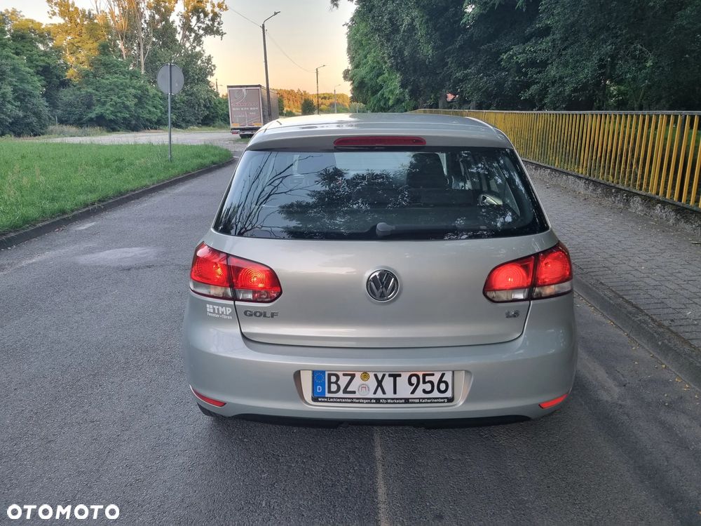 Volkswagen Golf - 5