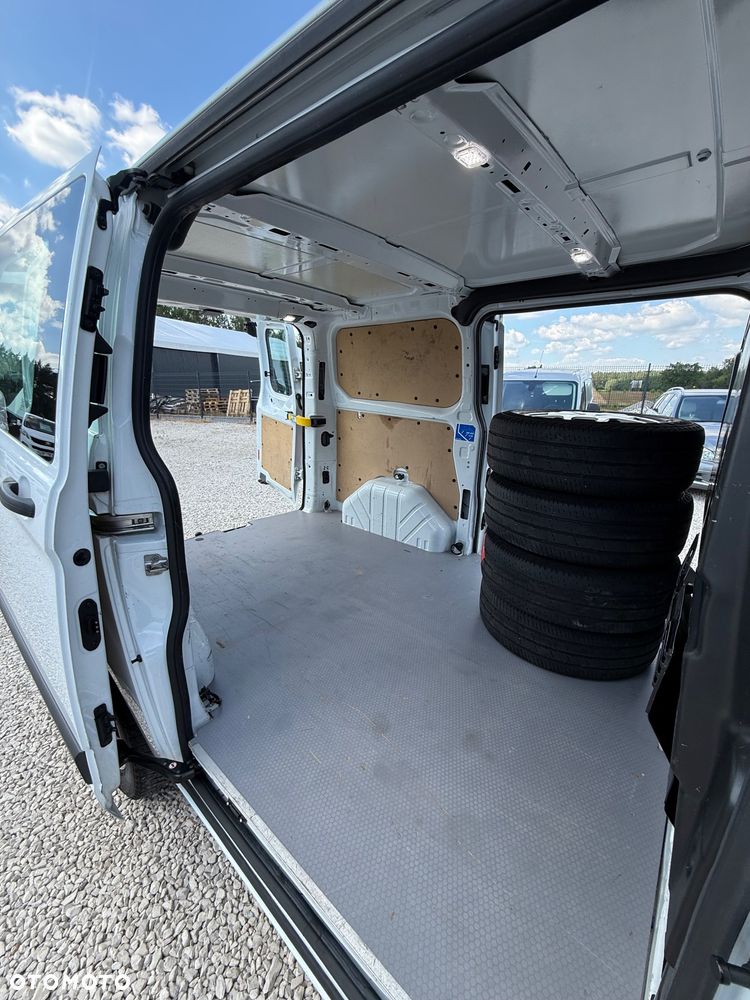 Ford Transit Custom - 20