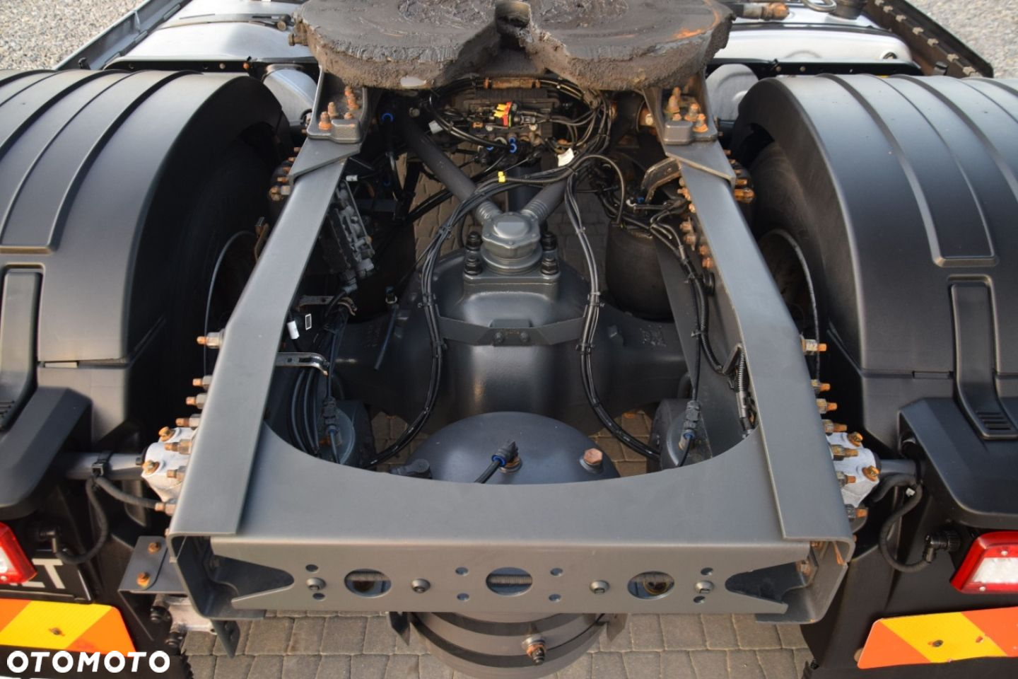 Volvo FH500 Globetrotter Xenon Led Navi TV Hydraulika 2 Łóżka Retarder - 14
