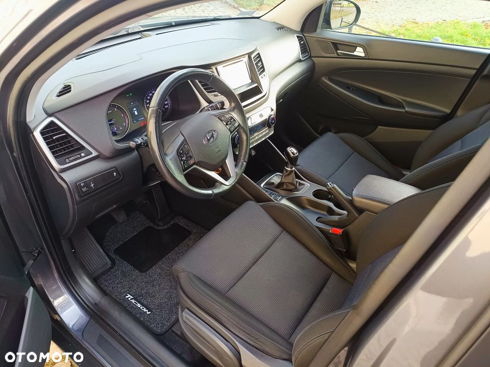Hyundai Tucson 1.7 CRDI BlueDrive Comfort 2WD - 7
