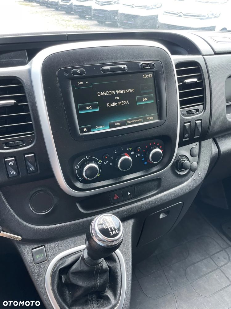 Renault Trafic - 8