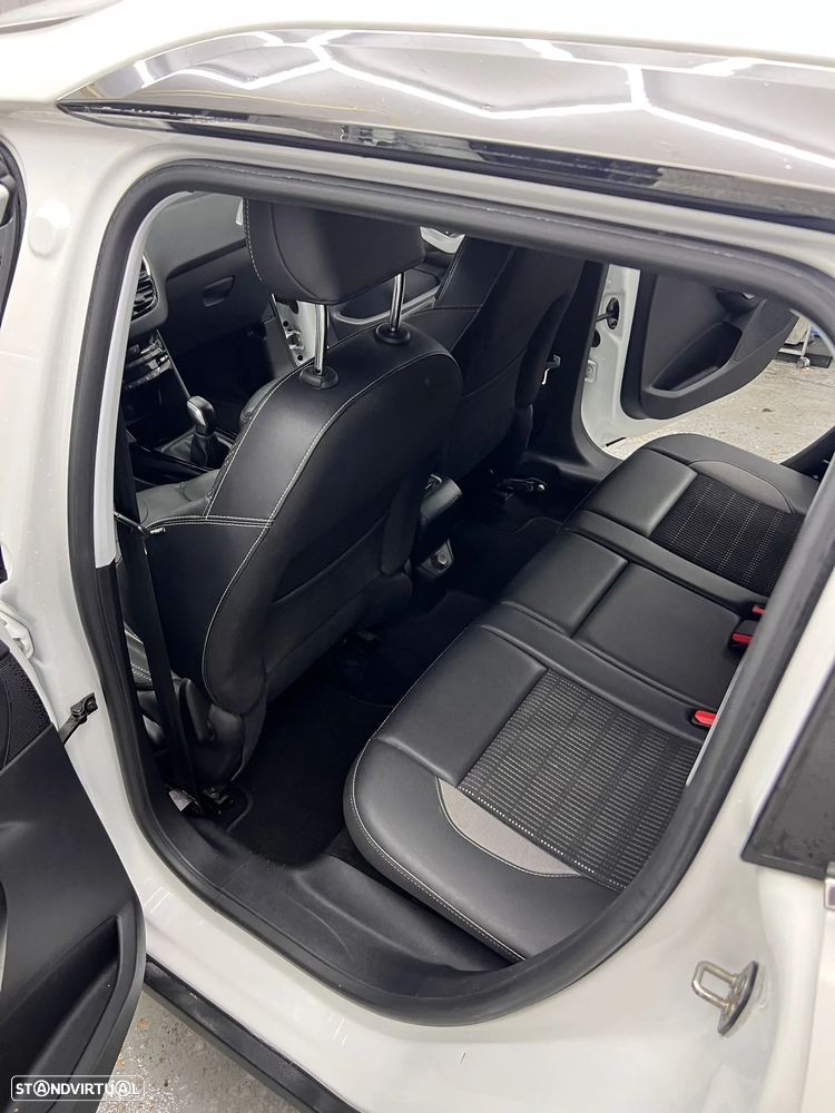 Peugeot 2008 1.2 PureTech Style - 7