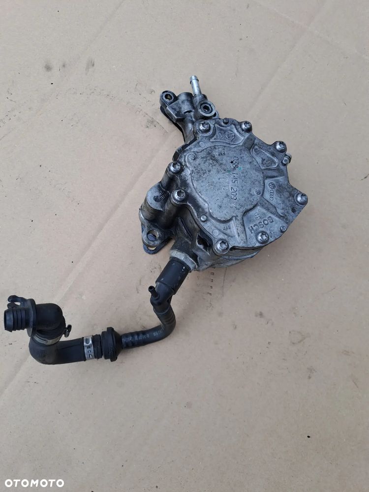 Audi Volkswagen 2.0 TDi pompa Vacum Wakum Bosch 038145209M - 1