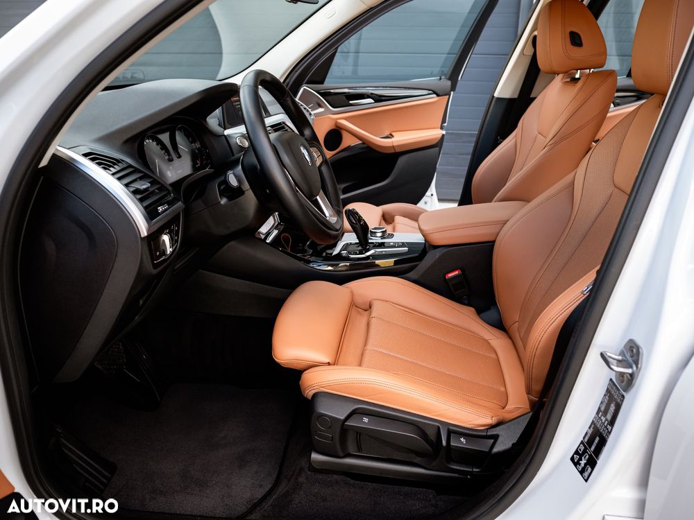 BMW X3 xDrive20d AT Luxury Line - 18