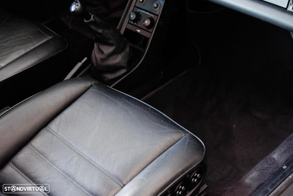 Porsche 911 Série G 930 Turbo - 11