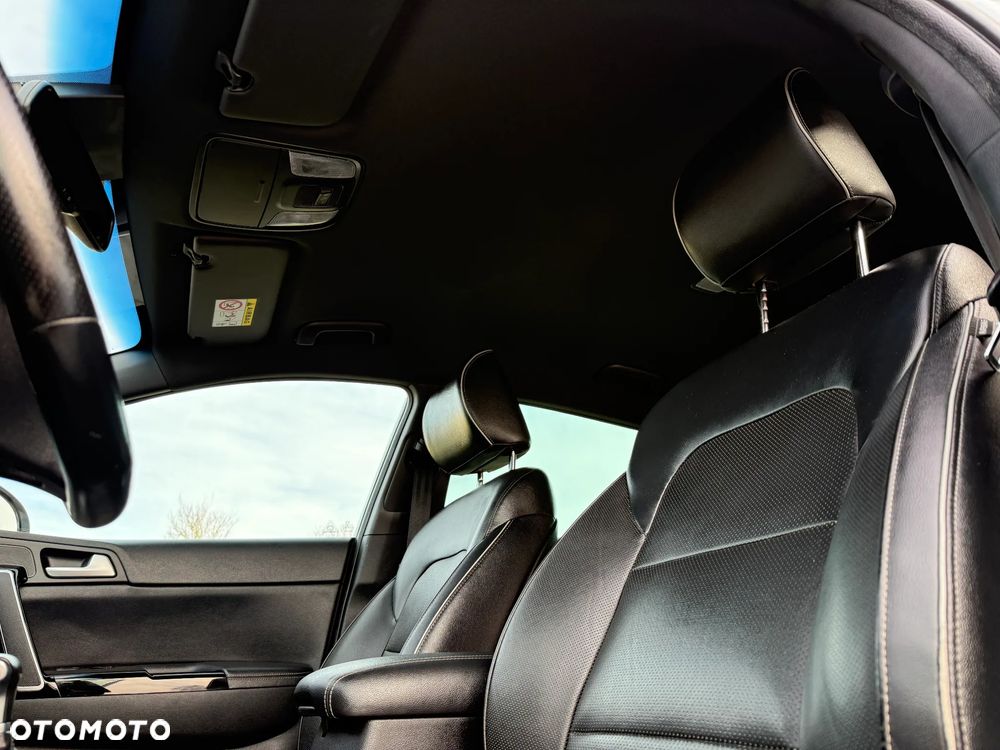 Kia Sportage 2,0 CRDI AWD GT Line - 35