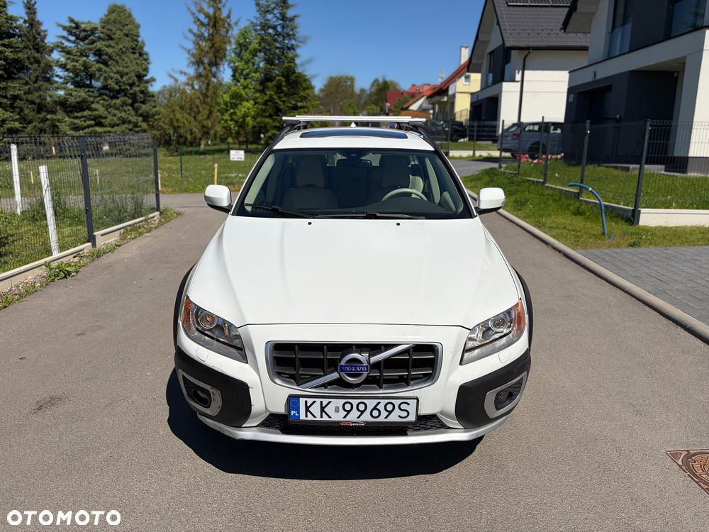 Volvo XC 70 - 10