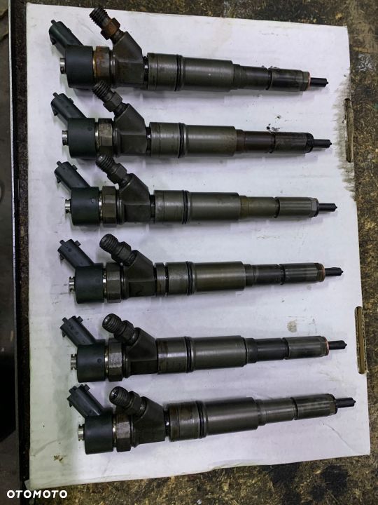 WTRYSKIWACZE KOMPLET 7785985 BMW E39 525d - 1