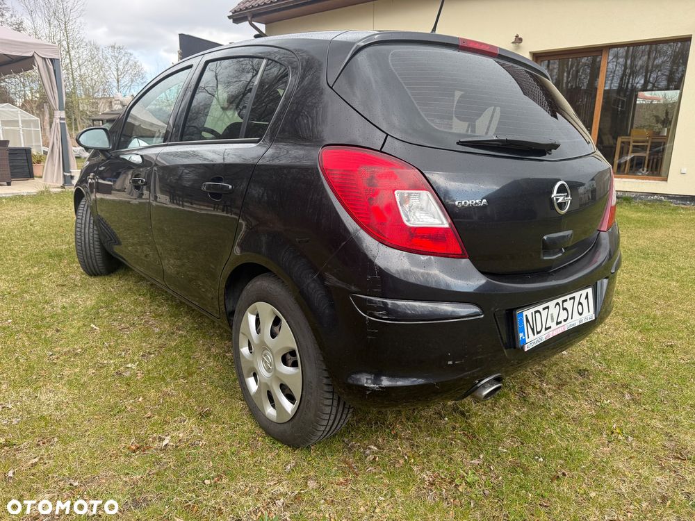 Opel Corsa - 38