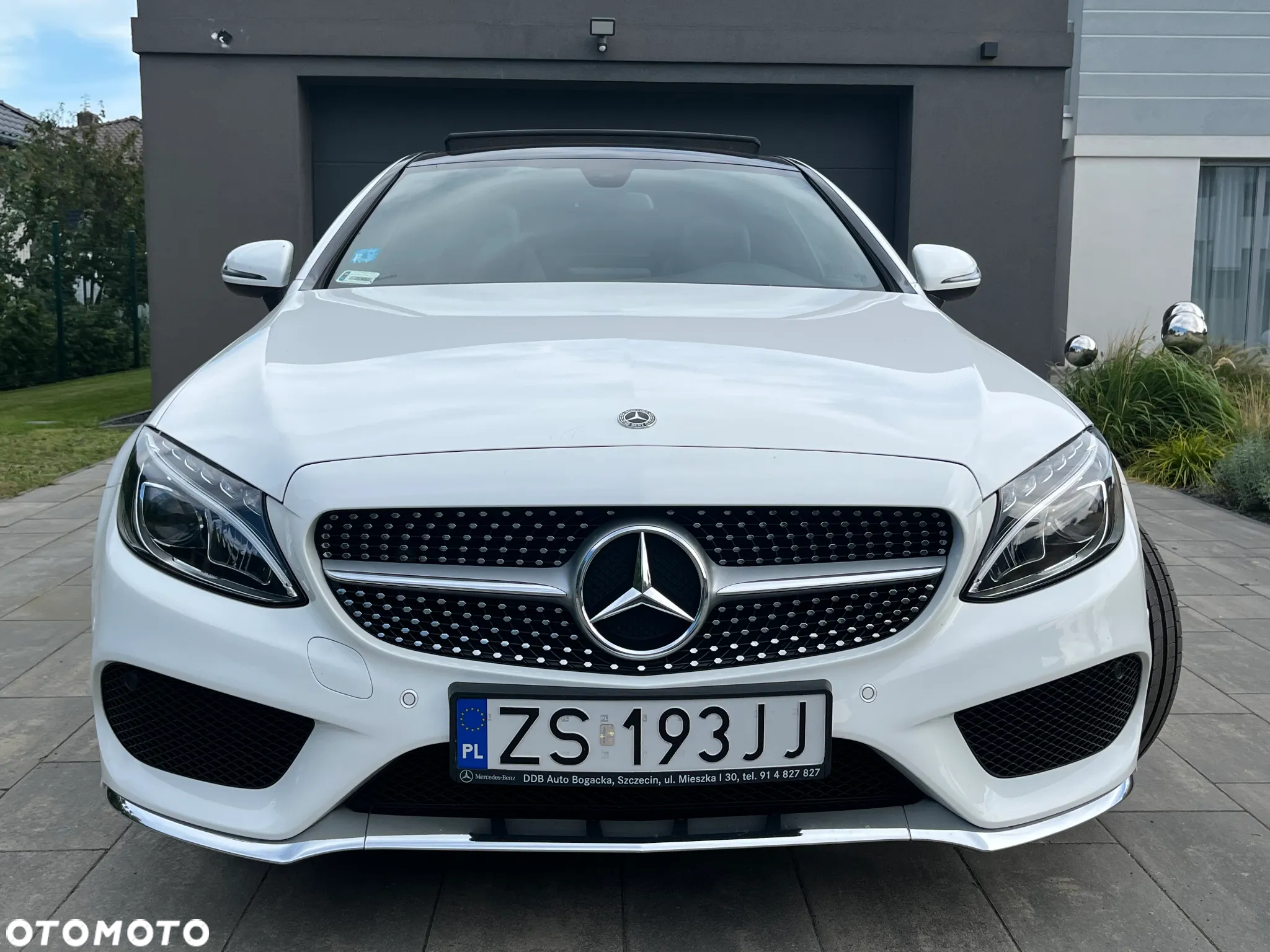 Mercedes-Benz Klasa C 200 4-Matic 9G-TRONIC - 2