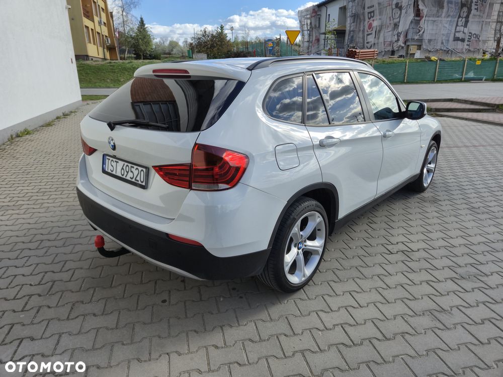 BMW X1 sDrive18i Sport Line - 4