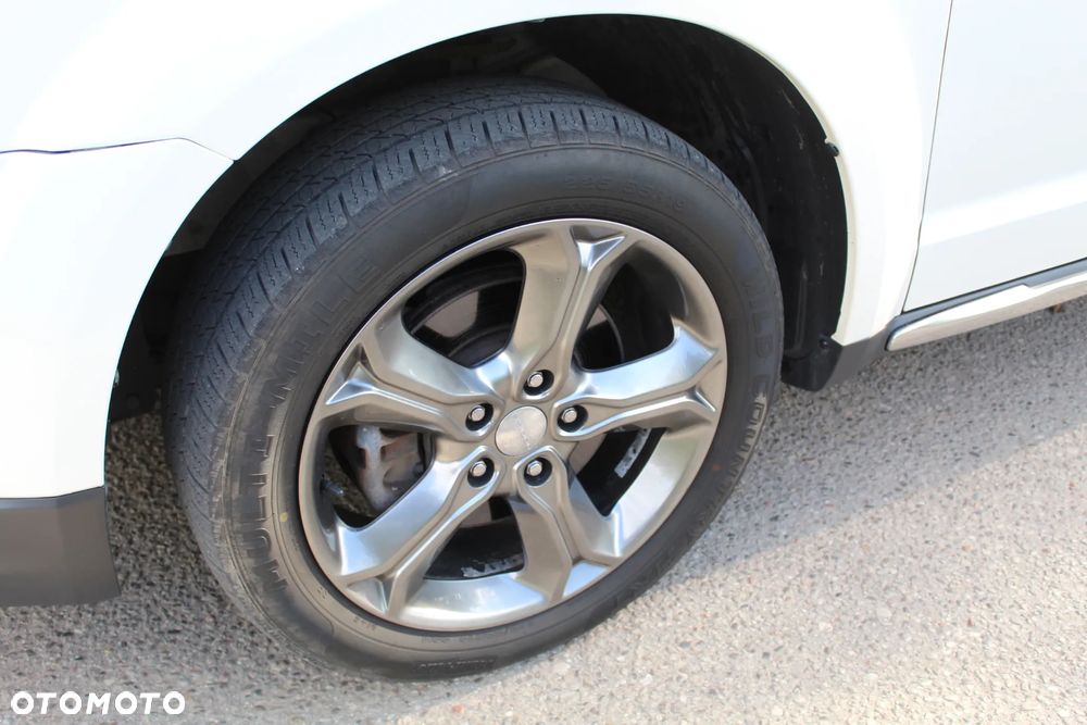 Dodge Journey - 8