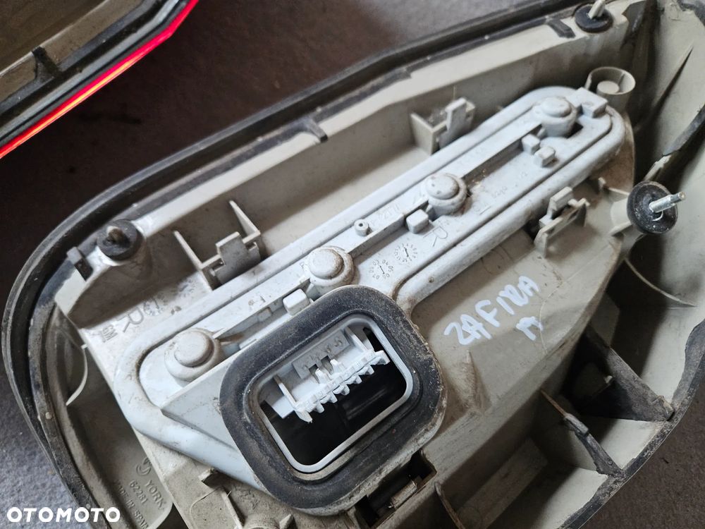 Wkład lampy lewy prawy tył tylny Opel Zafira A Lift 2,0 DTI 2005r - 2