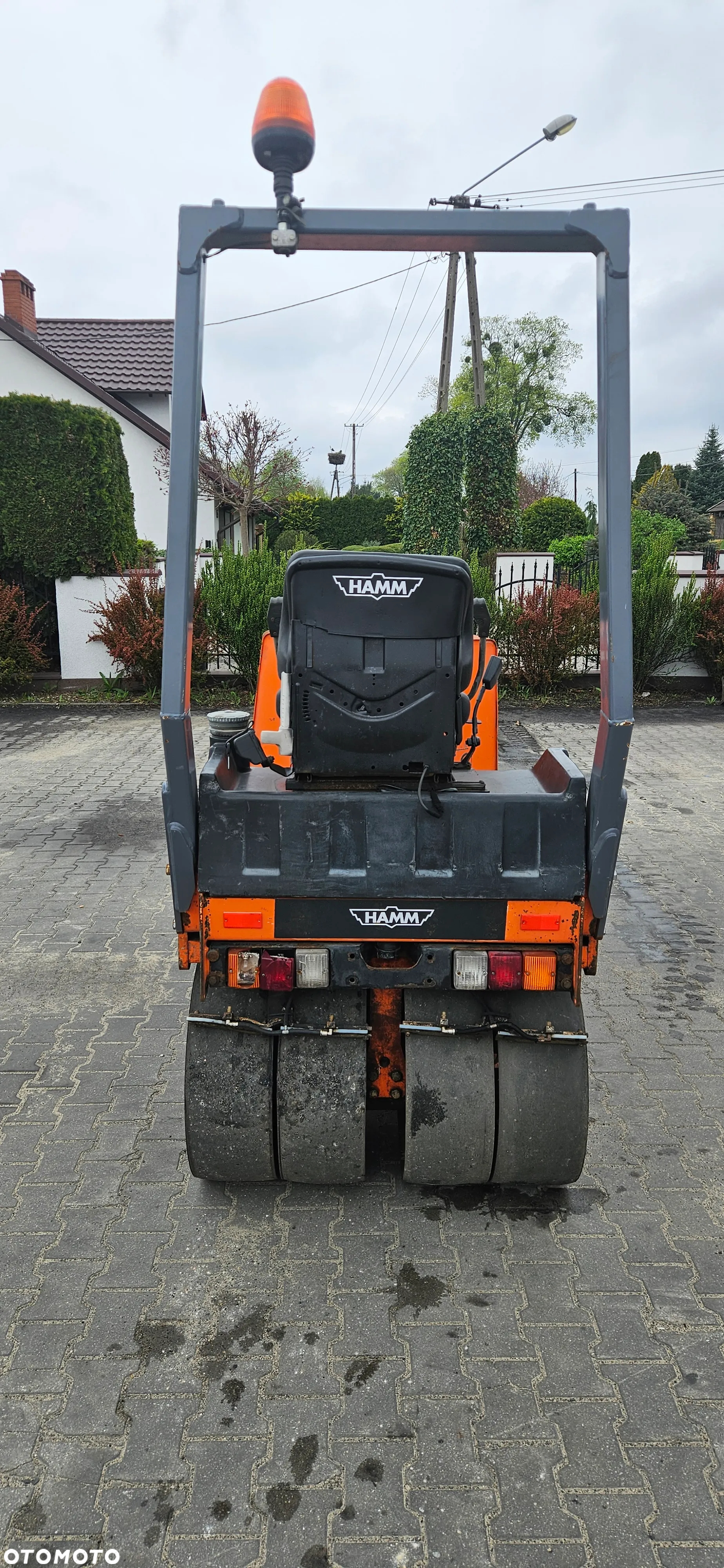 Hamm HD 10K waga 2400kg guma stal - 4