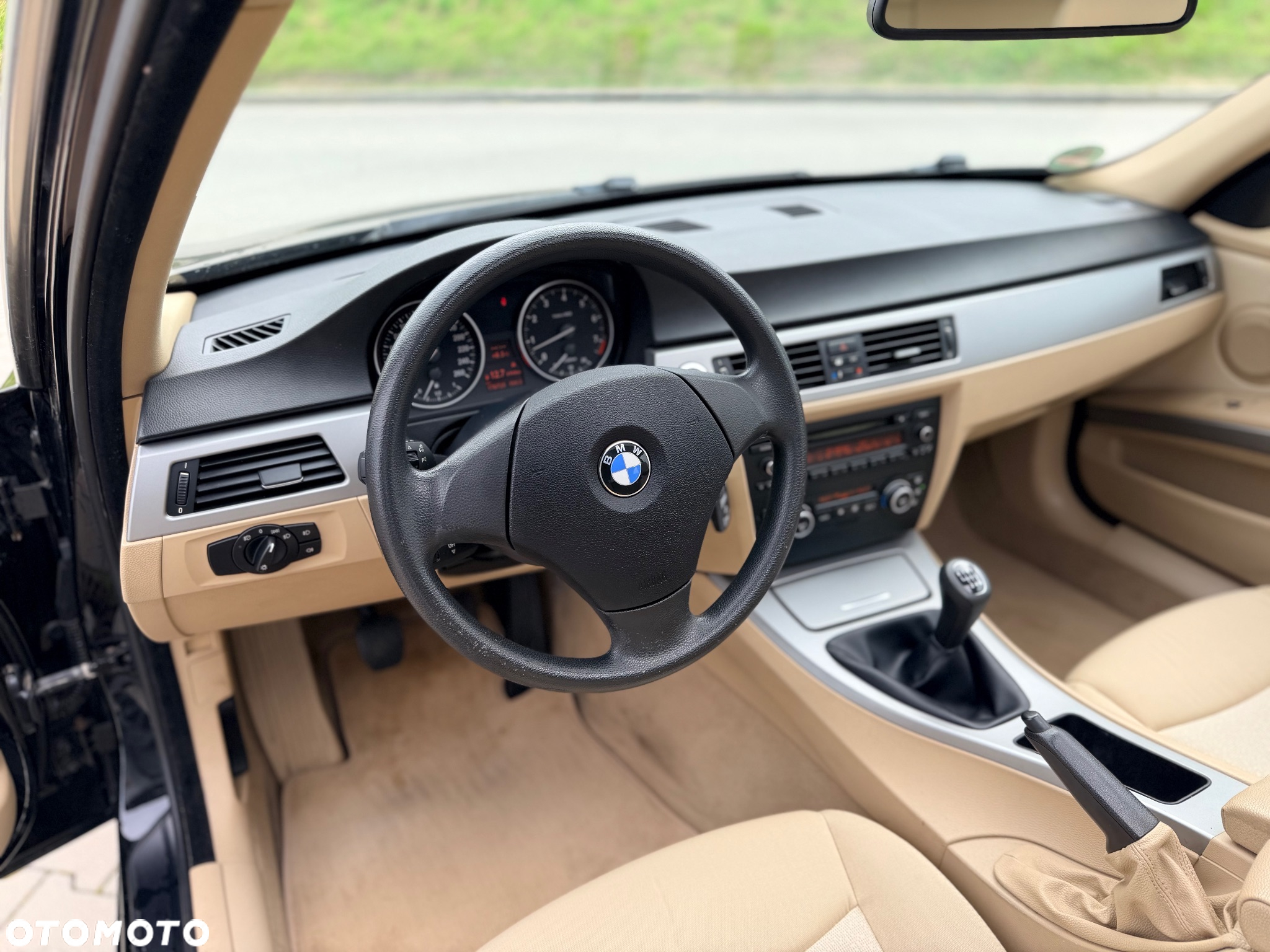 BMW Seria 3 325i - 31