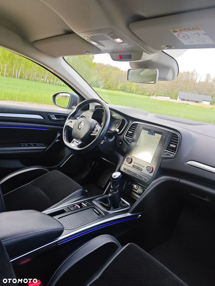 Renault Megane 1.2 16V TCe Energy Bose - 8
