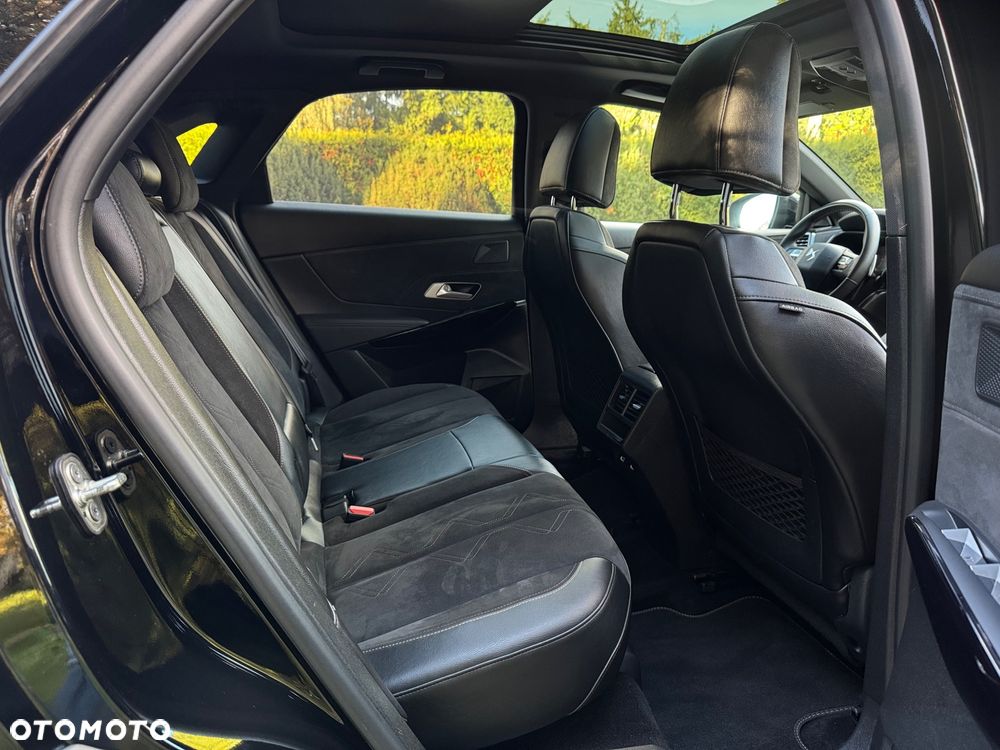 DS Automobiles DS 7 Crossback 1.6 PureTech Performance Line + - 24