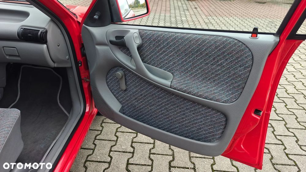 Opel Astra 1.4 GL - 9