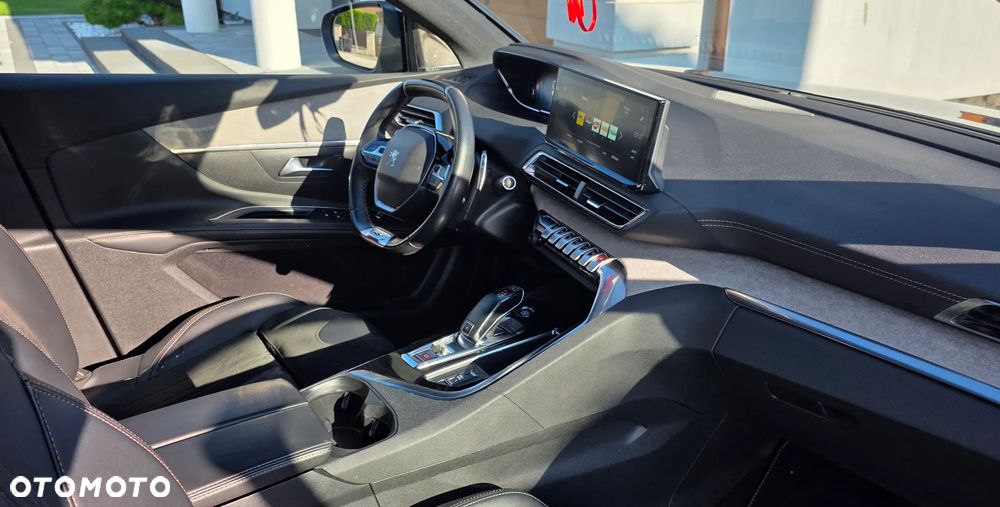 Peugeot 5008 1.5 BlueHDi GT S&S EAT8 - 32