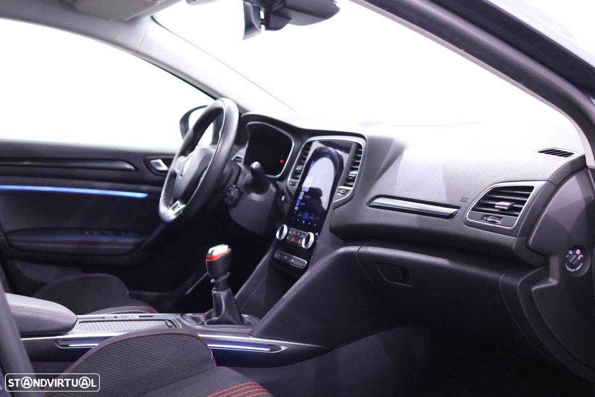 Renault Mégane Sport Tourer 1.3 TCe R.S. Line - 22