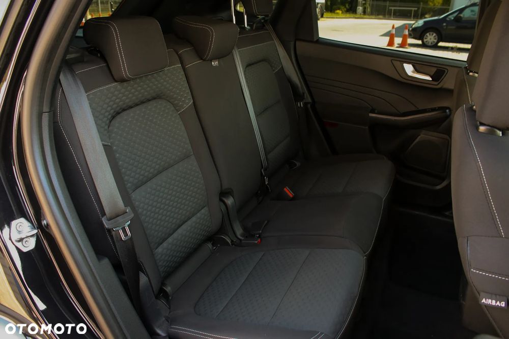 Ford Kuga 2.5 Duratec PHEV TITANIUM - 23