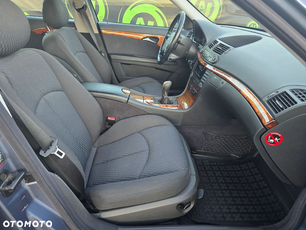 Mercedes-Benz Klasa E - 13