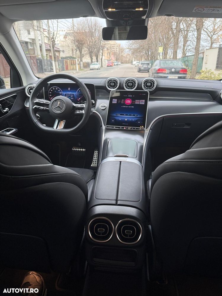 Mercedes-Benz GLC 250 d 4Matic 9G-TRONIC AMG Line - 14