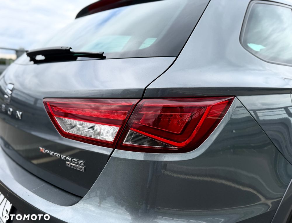 Seat Leon 2.0 TDI Xcellence S&S DSG - 14
