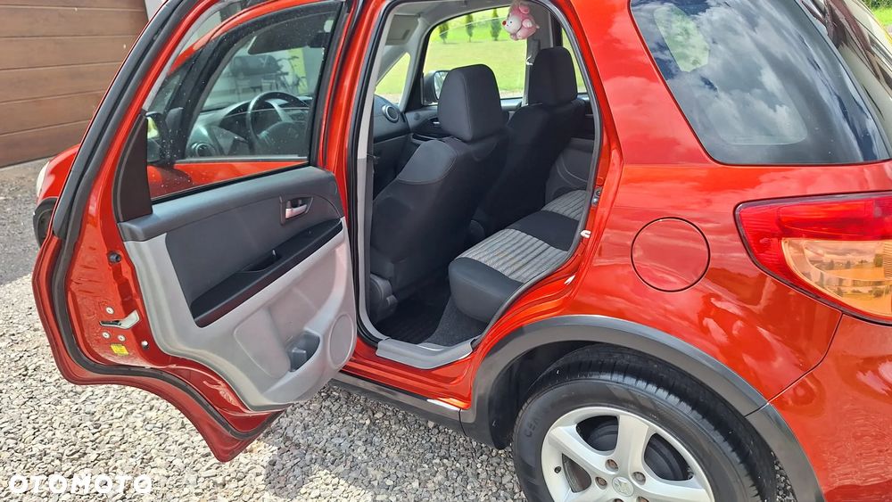 Suzuki SX4 1.6 GS / Premium - 39