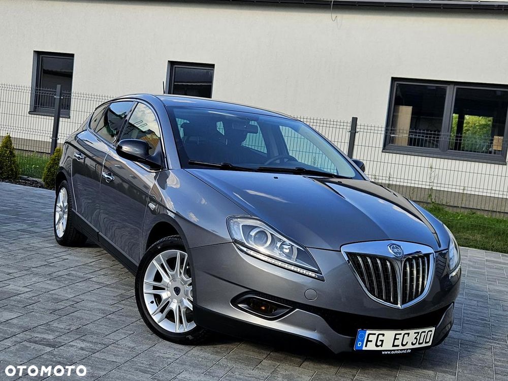 Lancia Delta 1.4 TurboJet 16v Gold - 16