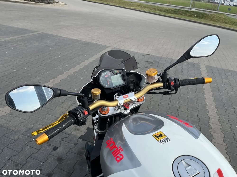 Aprilia Tuono - 9