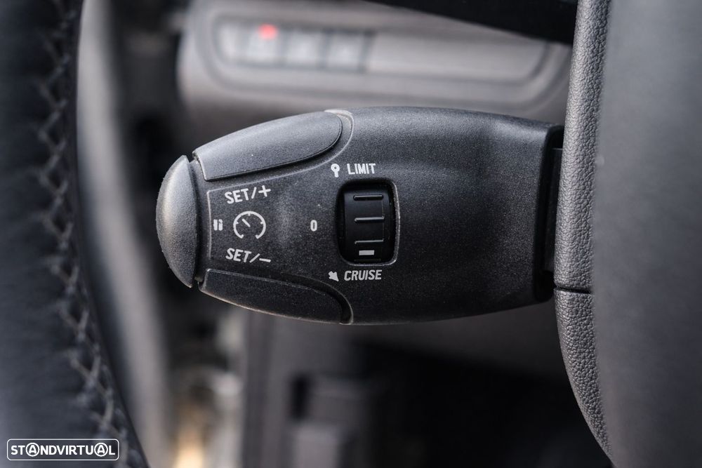 Peugeot 208 Blue-HDi 100 Stop&Start Allure - 7