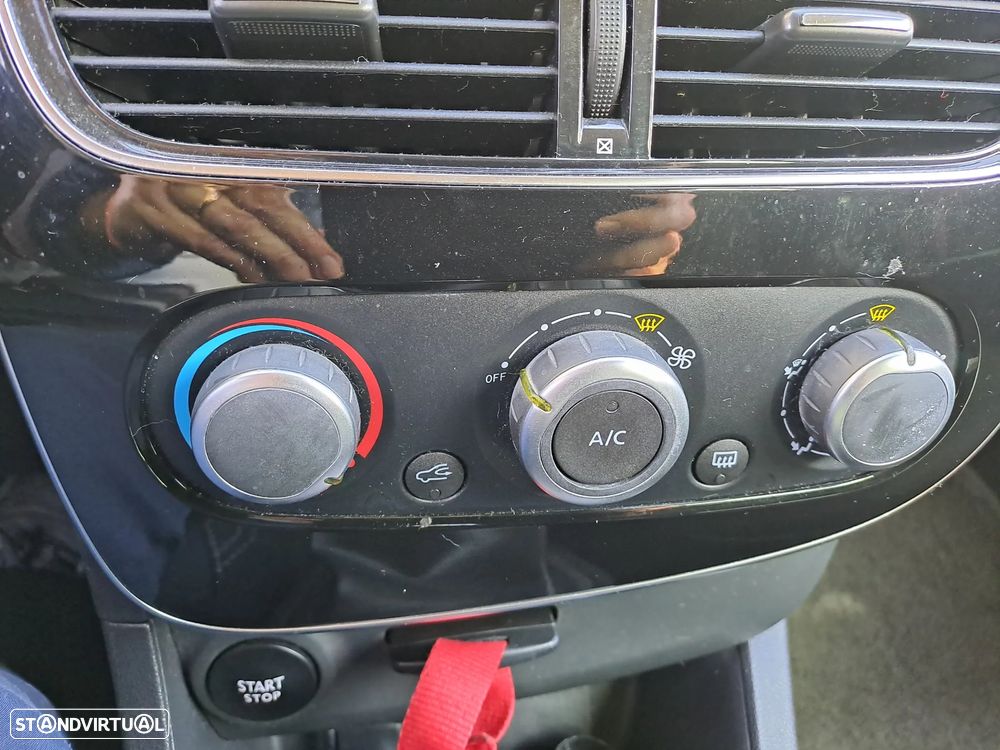 Renault Clio 0.9 TCE Limited - 5