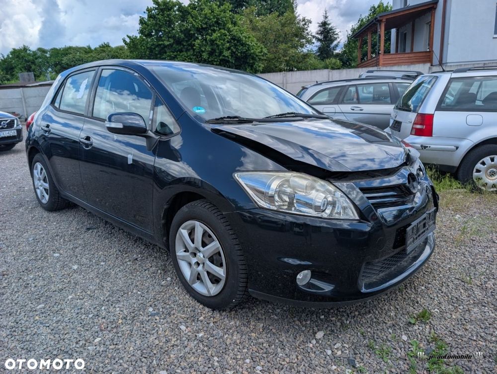 Toyota Auris - 6