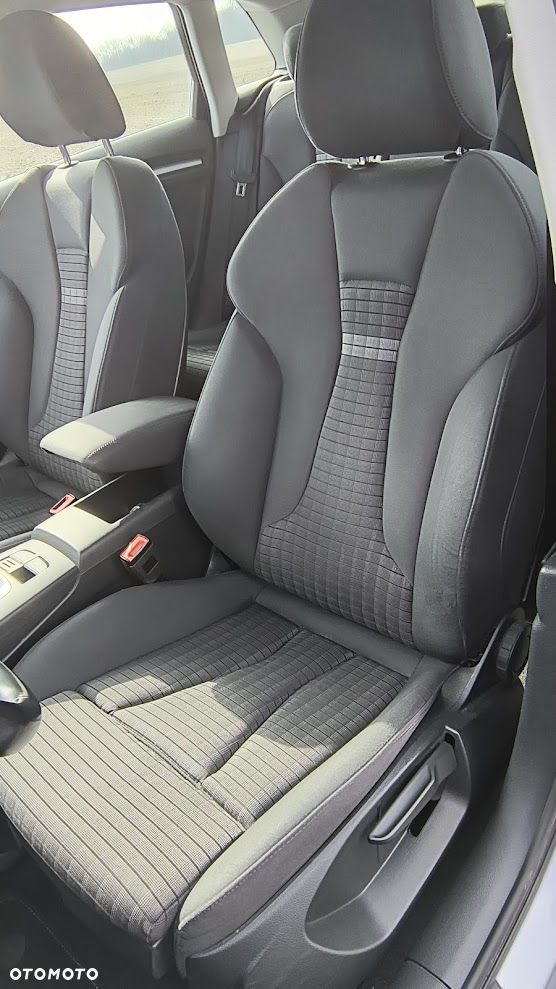 Audi A3 Sportback 2.0 TDI quattro Ambition - 11